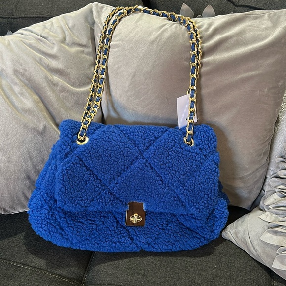 JustFab Handbags - NWT Royal Blue Quilted Puffy Shoulder Bag
